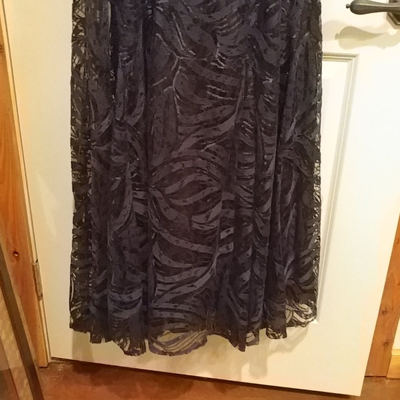 Designer Dress - Picture 3 of 4